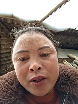 xuxulovezz online show from 14, 2, 2026