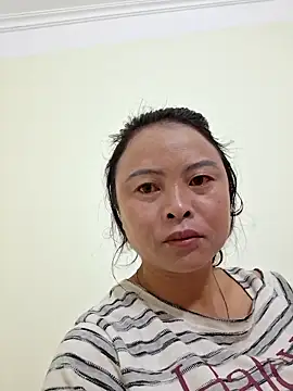 xuxulovezz online show from 21, 12, 2025