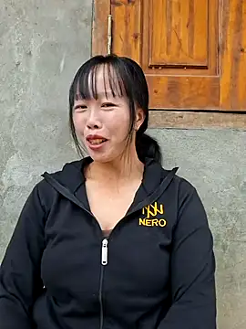 helenzz online show from 11, 10, 2025