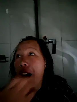 helenzz online show from 6, 11, 2025