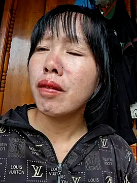 helenzz online show from 14, 11, 2025