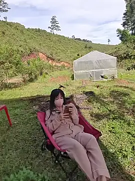 Helen-Tran online show from 24, 10, 2025