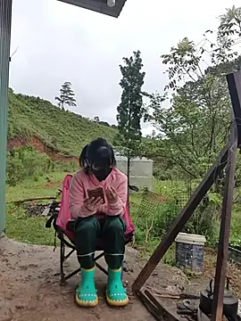 Helen-Tran online show from 27, 10, 2025