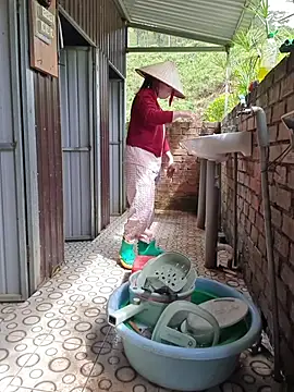 Helen-Tran online show from 21, 11, 2025