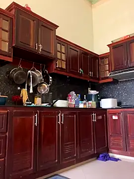 Helen-Tran online show from 6, 10, 2025