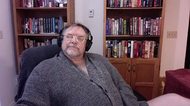 Snapshot of Vinyl22@xh chatting on 1, 3, 2026 Vinyl22xh online show from 1, 3, 2026