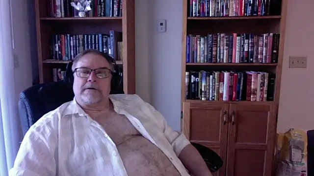 Vinyl22xh online show from 5, 4, 2026