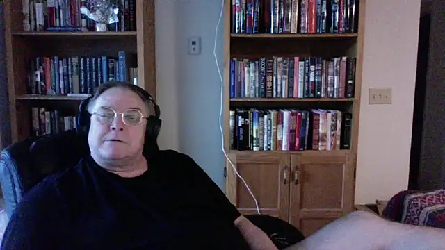 Vinyl22xh online show from 26, 5, 2026