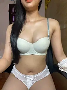 Linh247380 online show from 18, 11, 2025