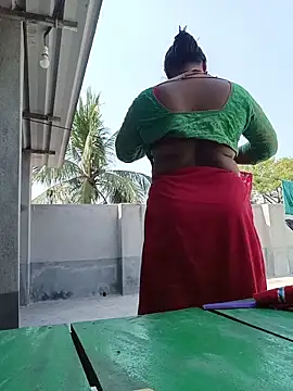 Snapshot of reya743 chatting on 9, 2, 2026 reya743 online show from 9, 2, 2026