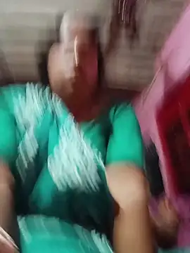 Snapshot of reya743 chatting on 20, 12, 2025 reya743 online show from 20, 12, 2025