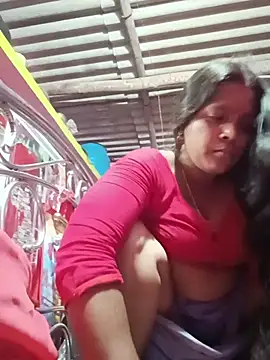 Snapshot of reya743 chatting on 24, 2, 2026 reya743 online show from 24, 2, 2026