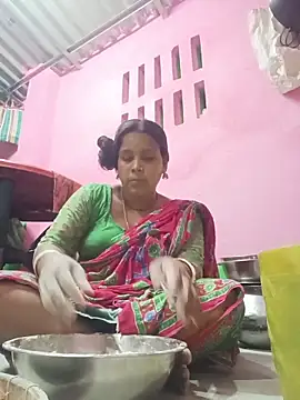 Snapshot of reya743 chatting on 22, 2, 2026 reya743 online show from 22, 2, 2026