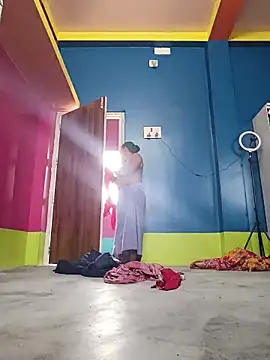 Snapshot of reya743 chatting on 27, 2, 2026 reya743 online show from 27, 2, 2026