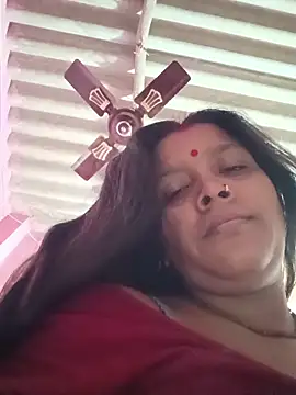 Snapshot of reya743 chatting on 17, 12, 2025 reya743 online show from 17, 12, 2025