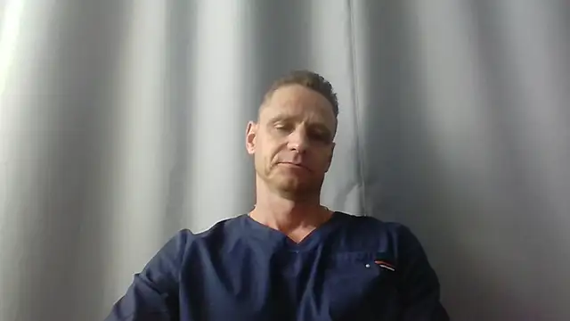 Snapshot of Freeze_Fire chatting on 1, 7, 2026 Freeze Fire online show from 1, 7, 2026