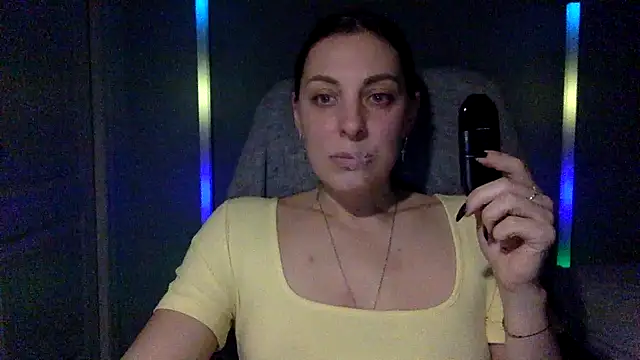 Snapshot of Myronell chatting on 26, 11, 2025 Myronell online show from 26, 11, 2025