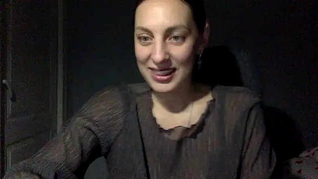 Snapshot of Myronell chatting on 15, 10, 2025 Myronell online show from 15, 10, 2025