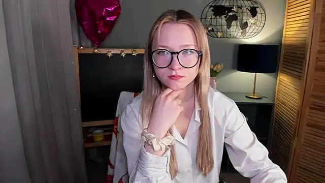 elliupp online show from 10, 10, 2025