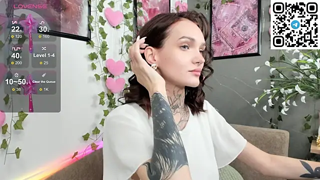 Selena Lune online show from 29, 9, 2025