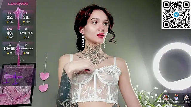 Selena Lune online show from 11, 10, 2025