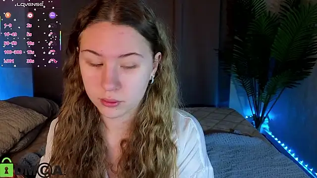 Elsie Cutties online show from 2, 2, 2026