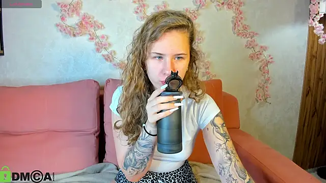 Elsie Cutties online show from 2, 10, 2025