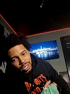Painstickwes online show from 6, 5, 2026