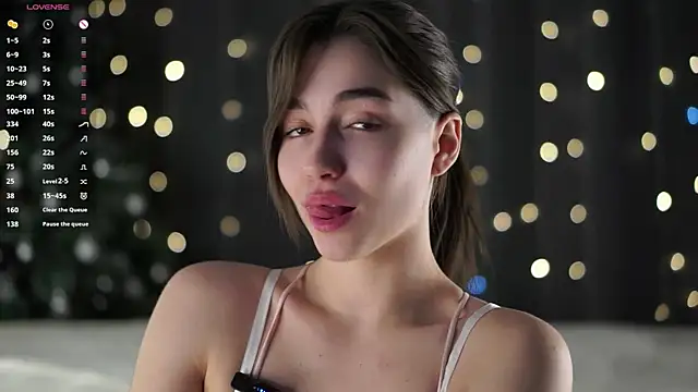 LettySlovacek online show from 13, 1, 2026