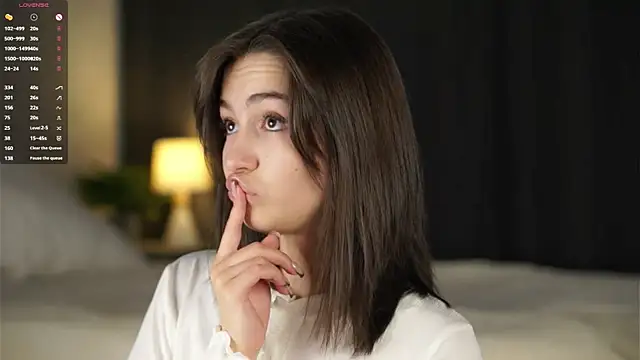 LettySlovacek online show from 4, 11, 2025