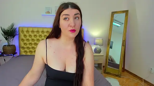 TrishaDarks online show from 26, 5, 2026