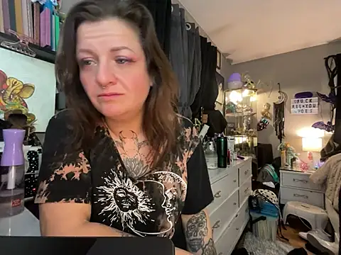 88heygirlhey88 online show from 10, 3, 2026