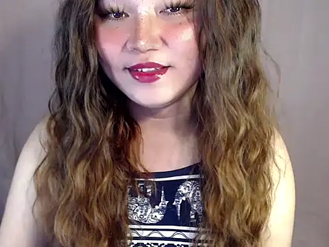 Eyes-on-me online show from 3, 11, 2025