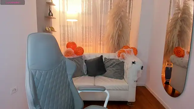 marcuswildx online show from 3, 10, 2025