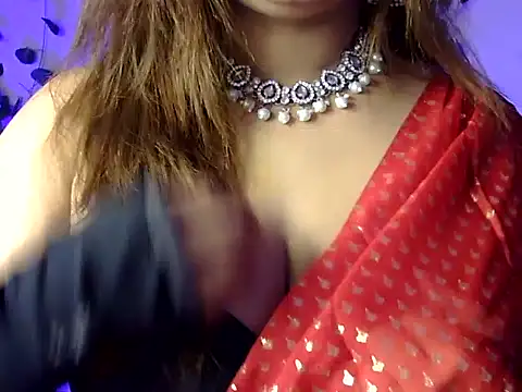 Aaliya02 online show from 14, 2, 2026