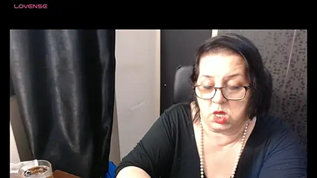 MissSanjanne online show from 25, 2, 2026