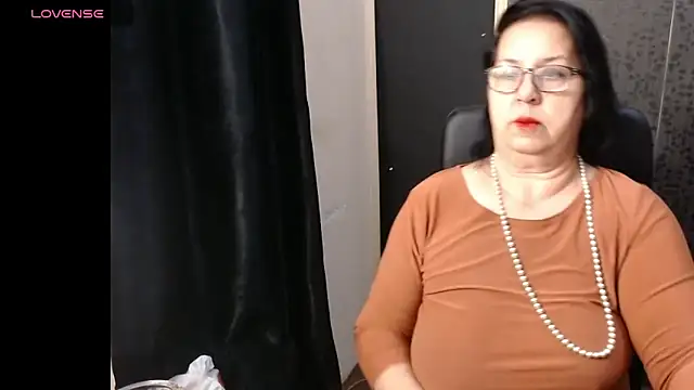 MissSanjanne online show from 4, 4, 2026