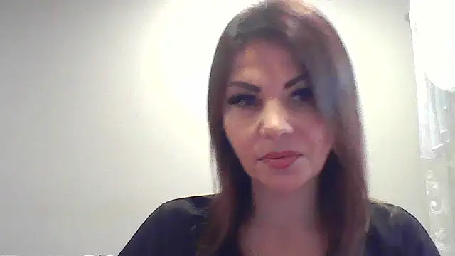 QueenCartyes online show from 8, 10, 2025