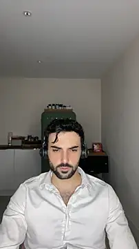 Snapshot of eauminerale chatting on 1, 7, 2026 eauminerale online show from 1, 7, 2026
