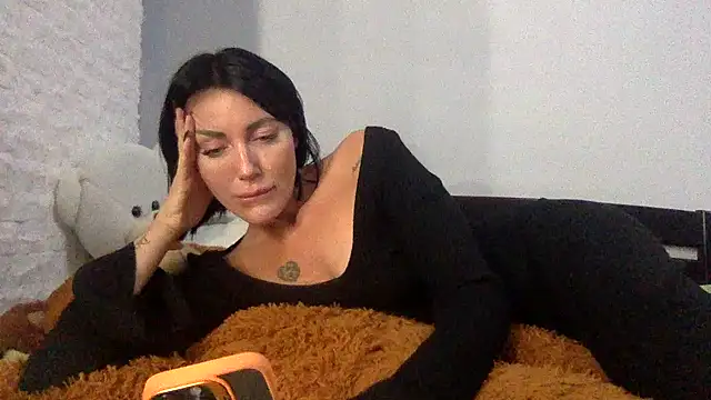 Veymoria online show from 19, 10, 2025