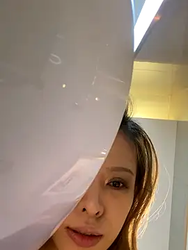 Snapshot of miumiu-66 chatting on 28, 10, 2025 miumiu-66 online show from 28, 10, 2025