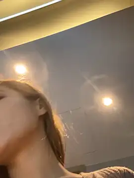 Snapshot of miumiu-66 chatting on 15, 10, 2025 miumiu-66 online show from 15, 10, 2025