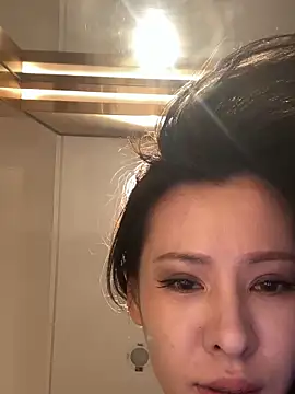 miumiu-66 online show from 10, 3, 2026