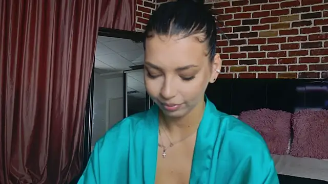 MeganSin  online show from 1, 10, 2025