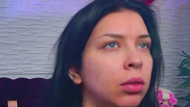 Snapshot of MeganSin_ chatting on 14, 2, 2026 MeganSin online show from 14, 2, 2026