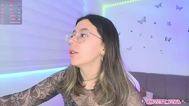 Snapshot of sweettvera chatting on 16, 6, 2026 sweettvera online show from 16, 6, 2026