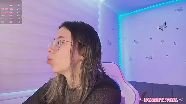 sweettvera online show from 7, 4, 2026