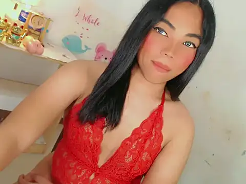 Delight Ivory online show from 24, 9, 2025