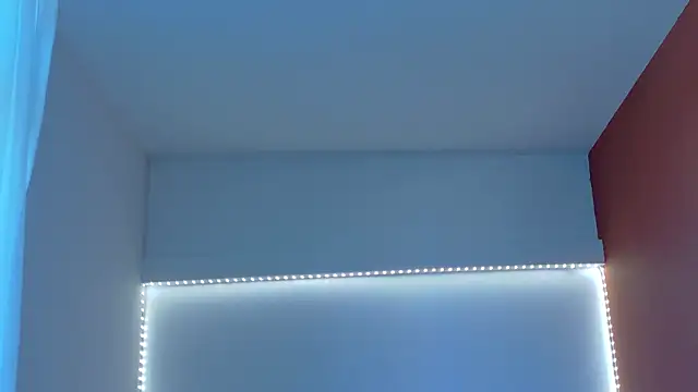 Anaayss  online show from 6, 3, 2026