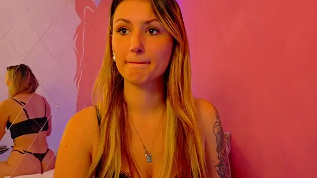 Anaayss  online show from 6, 10, 2025